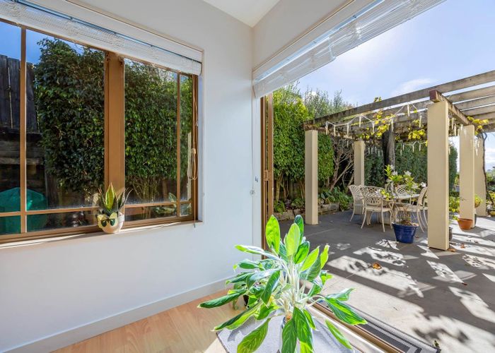  at 174 Kittiwake Drive, Schnapper Rock, North Shore City, Auckland