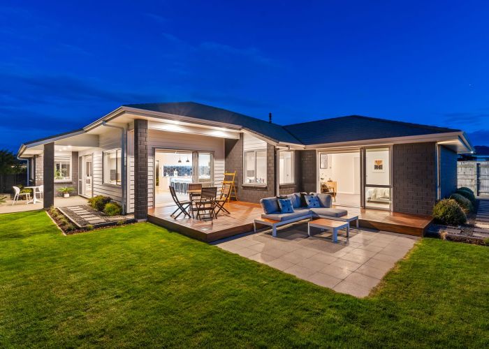  at 11 Taranui Way, Paraparaumu Beach, Paraparaumu