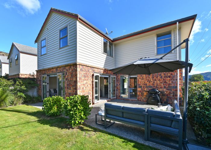  at 40 Evergreen Crescent, Trentham, Upper Hutt
