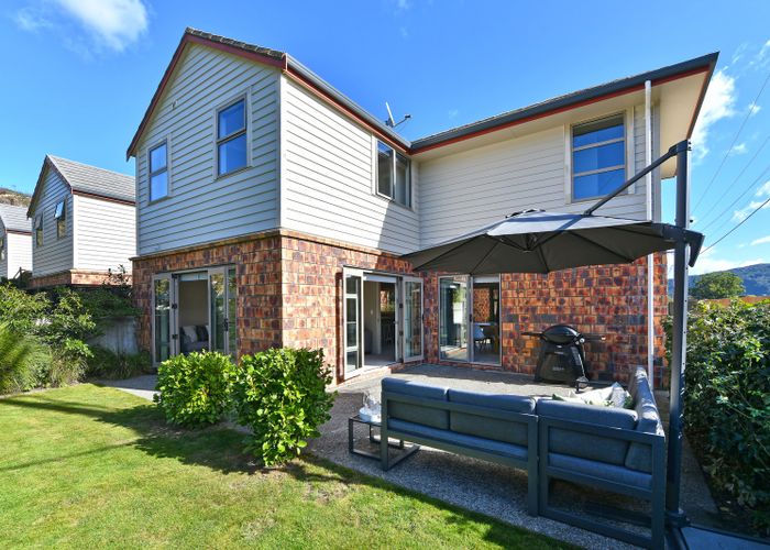  at 40 Evergreen Crescent, Trentham, Upper Hutt