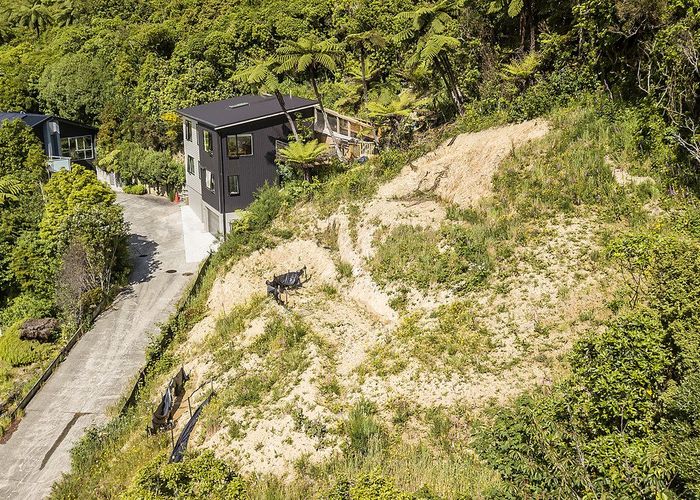  at 69C Chamberlain Road, Karori, Wellington, Wellington