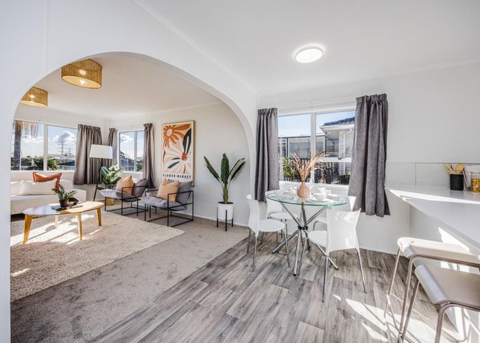  at 52 Zelda Avenue, Clover Park, Manukau City, Auckland