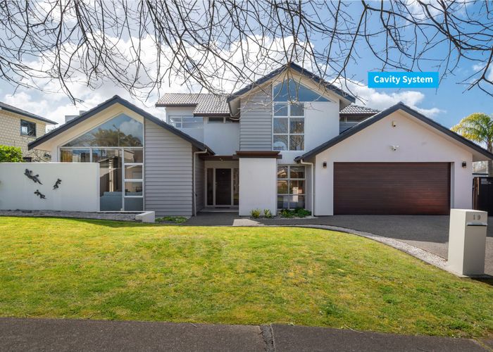  at 19 English Oak Drive, Schnapper Rock, Auckland