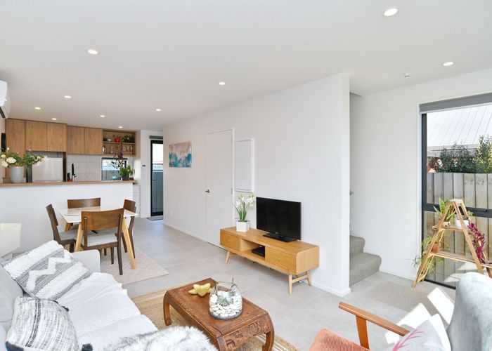  at 1/80 Milton Street, Somerfield, Christchurch