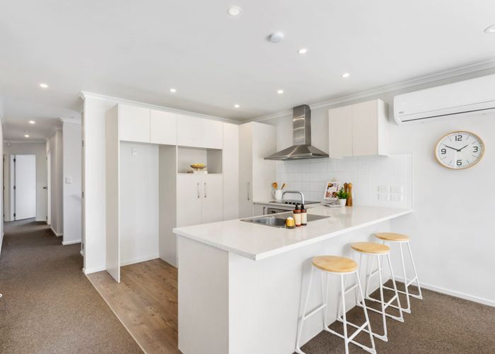  at 71B Target Road, Totara Vale, Auckland