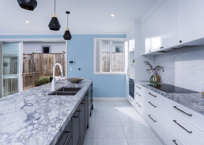  at 34A Richards Avenue, Forrest Hill, Auckland