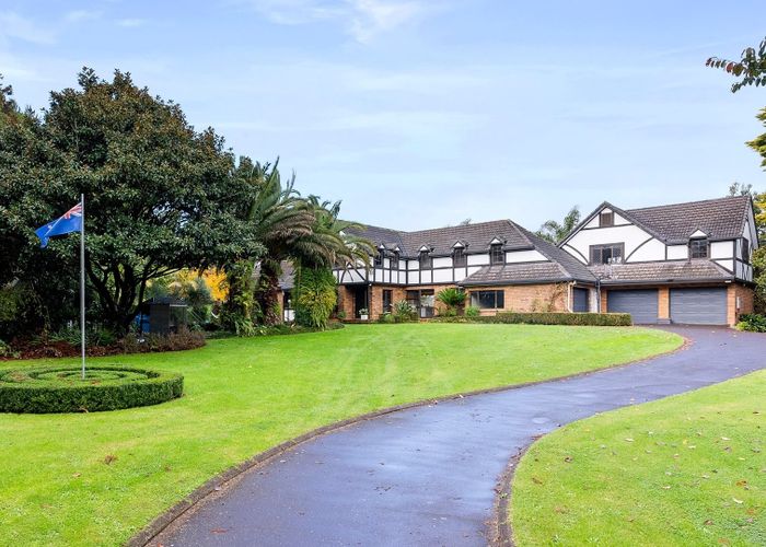  at 722 Runciman Road, Runciman
