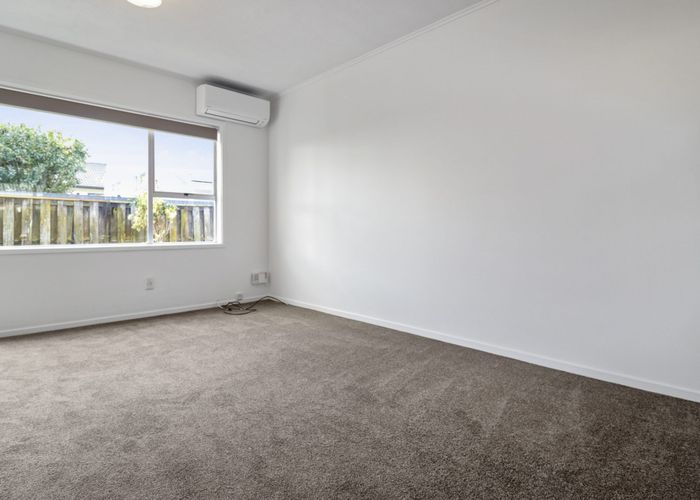  at 3/8 Lorraine Avenue, Mount Albert, Auckland City, Auckland