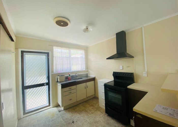  at 5/43 Tennessee Avenue, Mangere East, Manukau City, Auckland