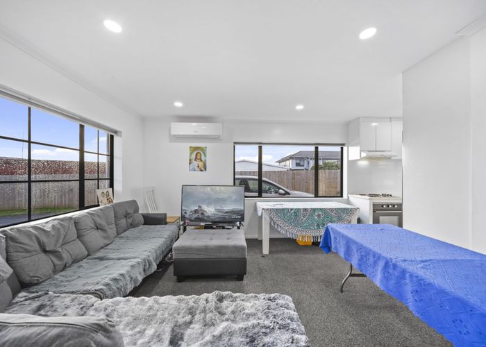  at 33 McCullough Avenue, Papatoetoe, Manukau City, Auckland