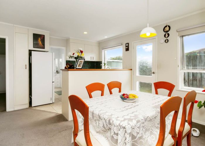  at 2/61A Boyce Avenue, Mount Roskill, Auckland City, Auckland