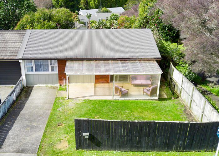  at 2/2 Kashmir Road, Glen Eden, Waitakere City, Auckland