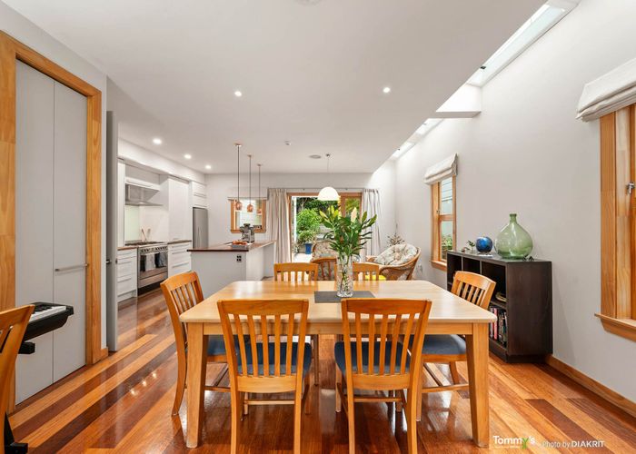  at 16 Parliament Street, Thorndon, Wellington, Wellington