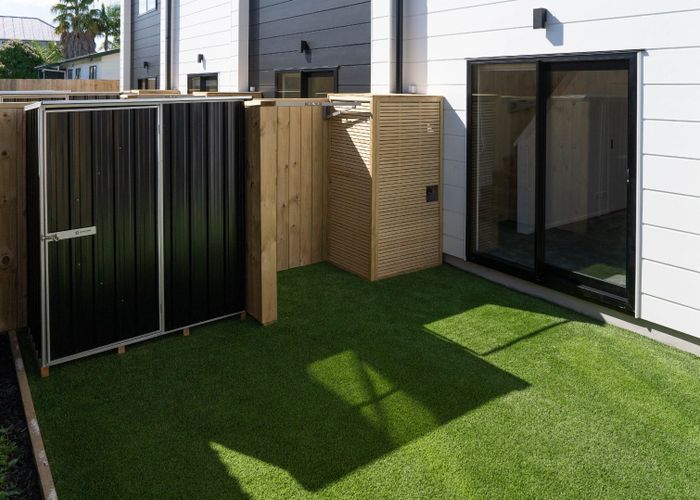  at 3/21 Karamu Street, Te Atatu Peninsula, Waitakere City, Auckland