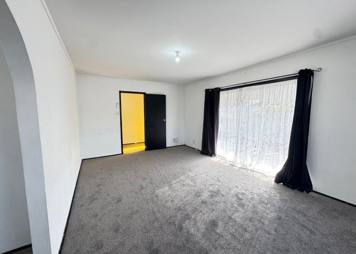 at 391 Bucklands Beach Road, Bucklands Beach, Manukau City, Auckland
