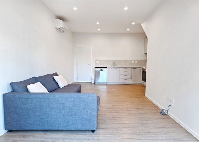  at 1 Verdant Lane, Mount Wellington, Auckland