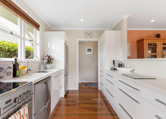  at 19 Jefferson Street, Glendowie, Auckland