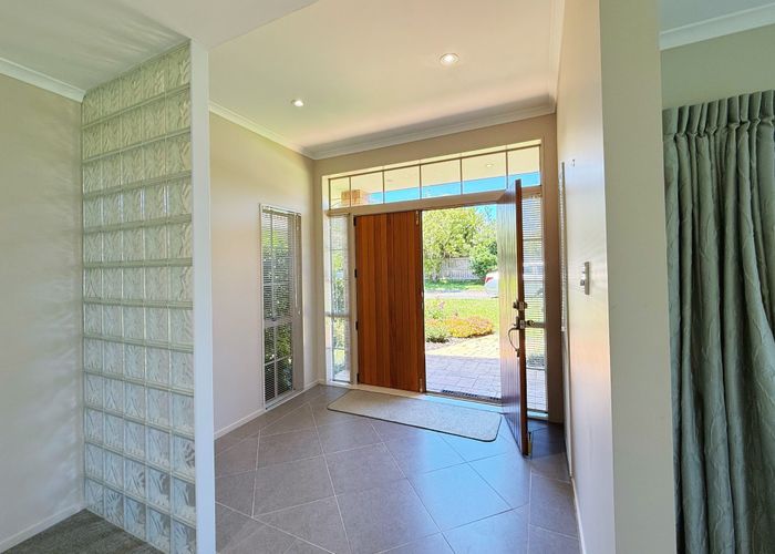  at 10 Amherst Place, Albany, North Shore City, Auckland