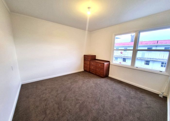  at 2/6B Durie Street, Durie Hill, Whanganui, Manawatu / Whanganui