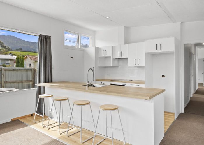 at 10 Hall Road, Sawyers Bay, Dunedin