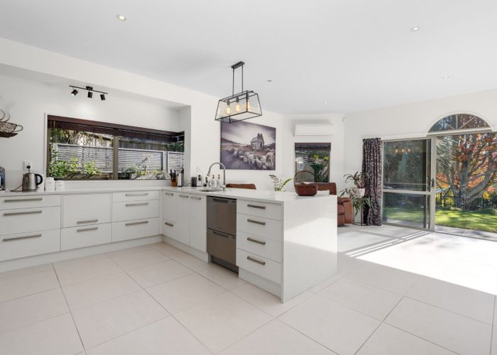  at 38 Rowesdale Drive, Ohauiti, Tauranga, Bay Of Plenty