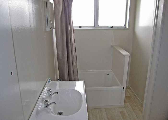  at 1/94 Lonsdale Street, New Brighton, Christchurch City, Canterbury