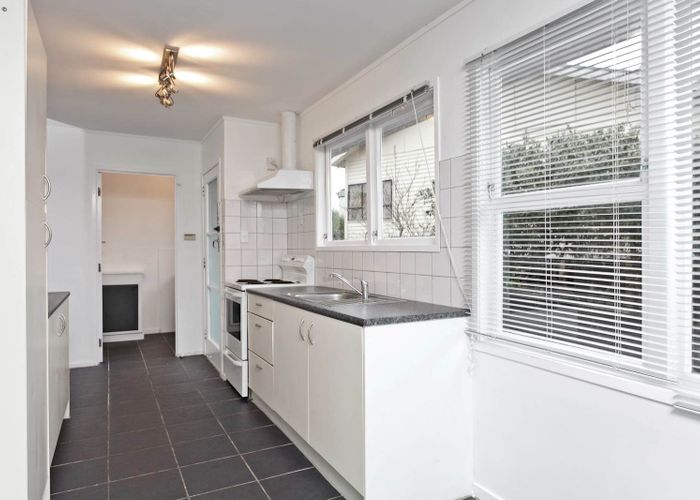  at 73 Rosier Road, Glen Eden, Waitakere City, Auckland