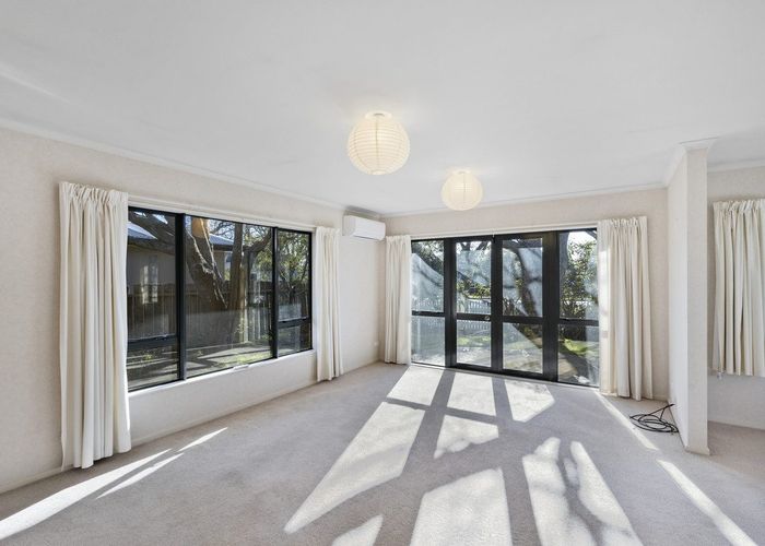  at 110 Pahiatua Street, Hokowhitu, Palmerston North, Manawatu / Whanganui