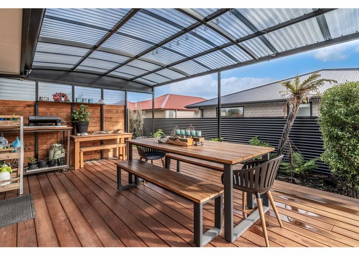  at 656C Tay Street, Glengarry, Invercargill