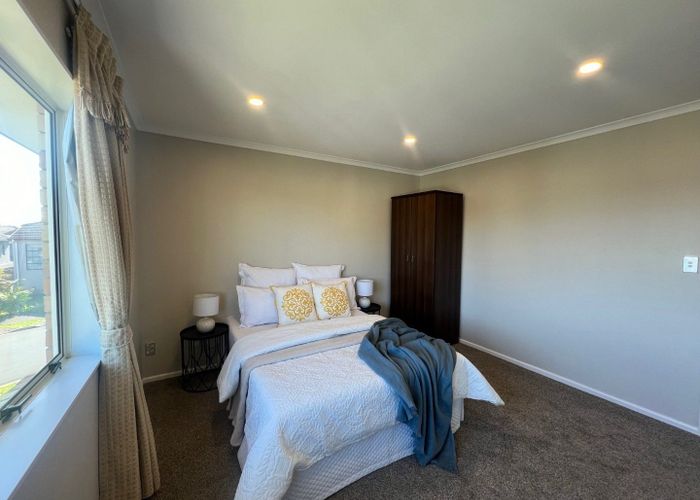  at 12 Janway Avenue, Flat Bush, Auckland