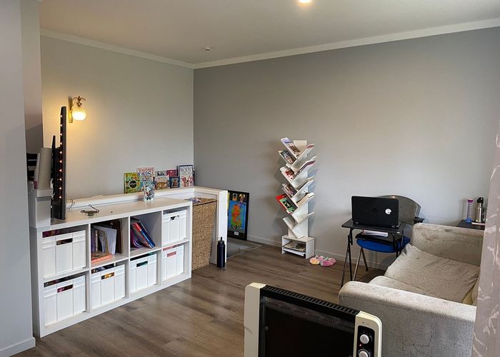  at 2/366A Glenfield Road, Glenfield, North Shore City, Auckland