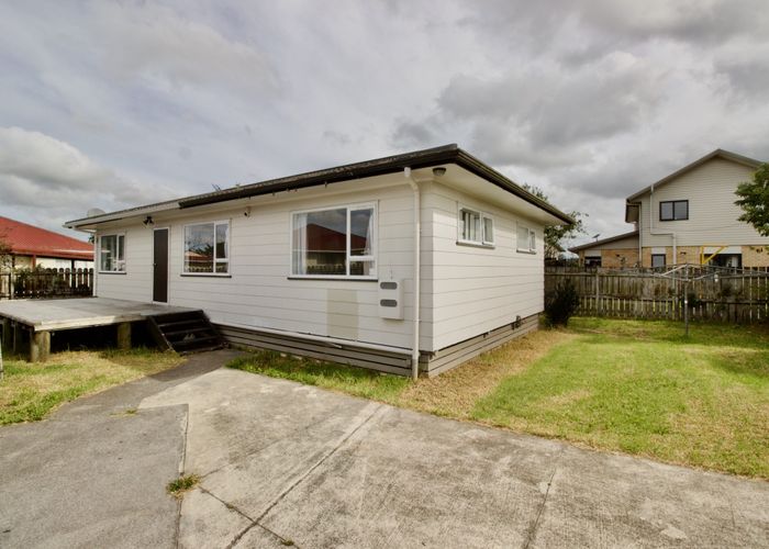  at 49 Dungarvon Place, Clendon Park, Manukau City, Auckland