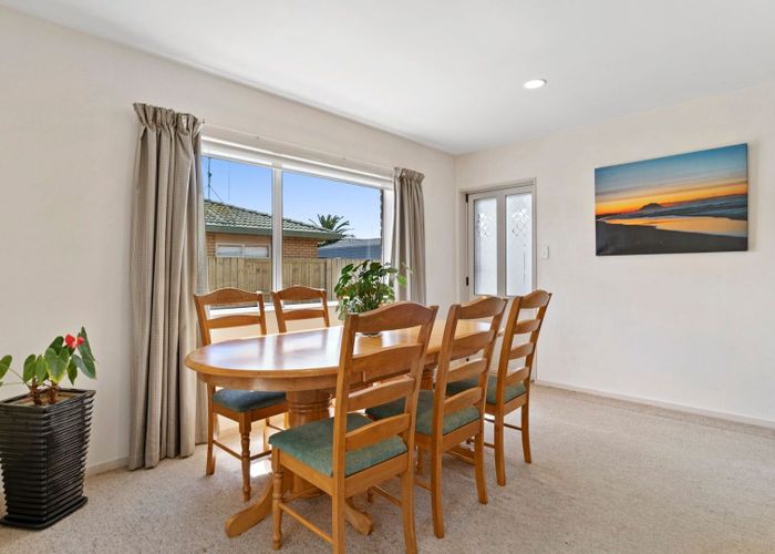  at 35  Romana Crescent, Papamoa, Tauranga, Bay Of Plenty