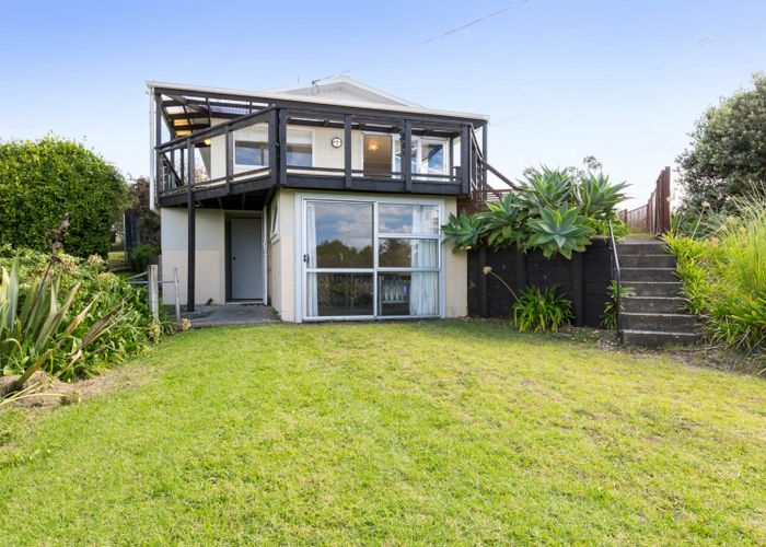  at 2 Seaview Terrace, Waiuku