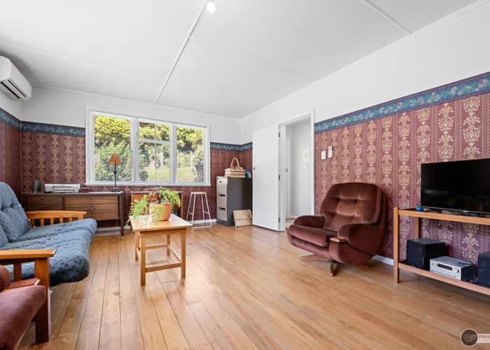  at 80 Dowse Drive, Maungaraki, Lower Hutt