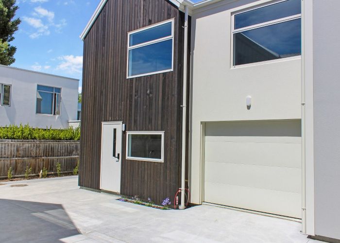  at 2/408a  Barrington St, Spreydon, Christchurch City, Canterbury