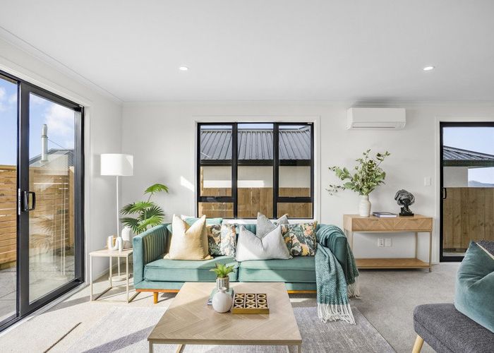  at 25B Boeing Way, Newlands, Wellington