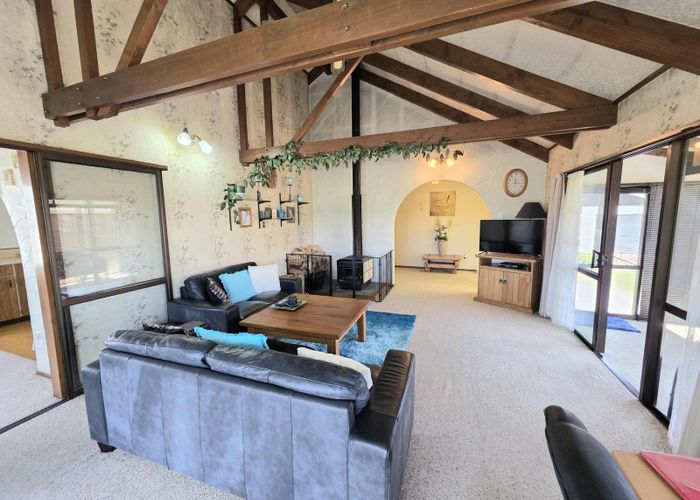  at 8 Girvan Street, Oamaru, Waitaki, Otago