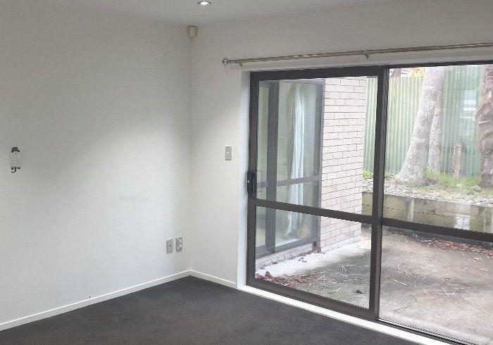  at 2/35 Strid Road, Te Atatu South, Waitakere City, Auckland