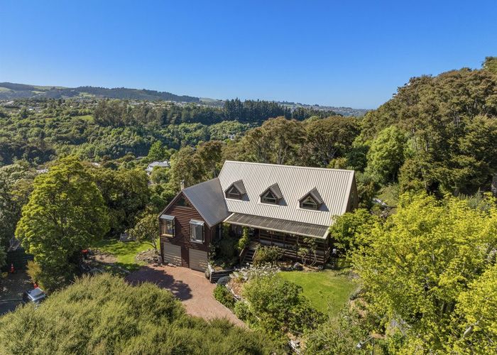  at 24 Garden Place, Glenleith, Dunedin, Otago