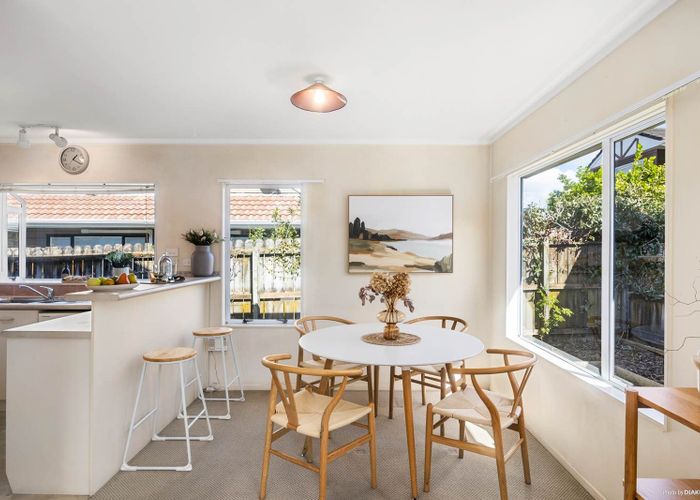  at 2/8 Lonsdale Street, Ellerslie, Auckland City, Auckland
