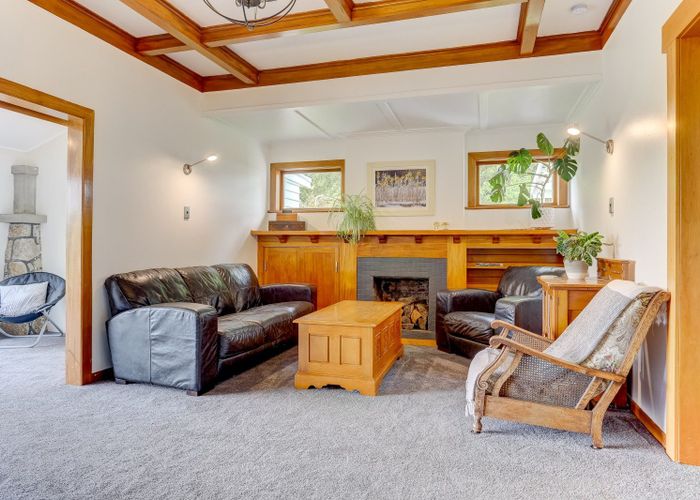  at 943 Ruatangata Road, Whangaehu