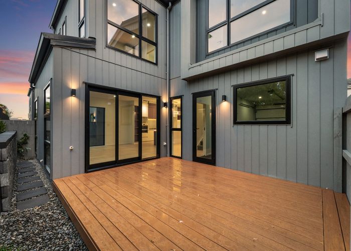  at 17C Sorrel Crescent, Bucklands Beach, Manukau City, Auckland