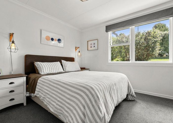  at 27 Kingswood Road, Brookfield, Tauranga, Bay Of Plenty