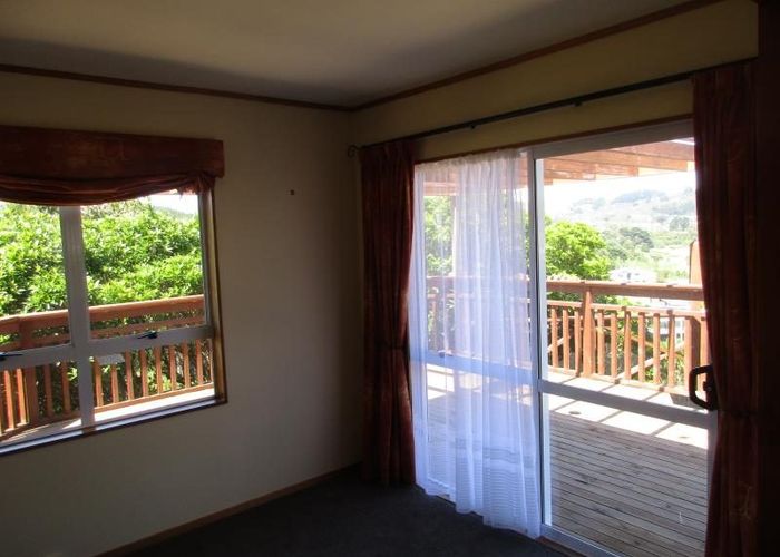  at 25 Molyneux Close, Whitby, Porirua, Wellington