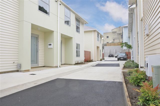  at 8/44 Owen Street, Newtown, Wellington
