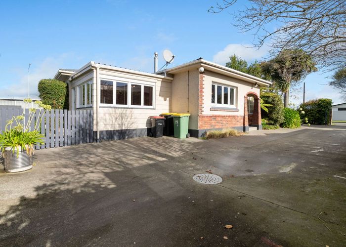  at 103 Lorn Street, Glengarry, Invercargill