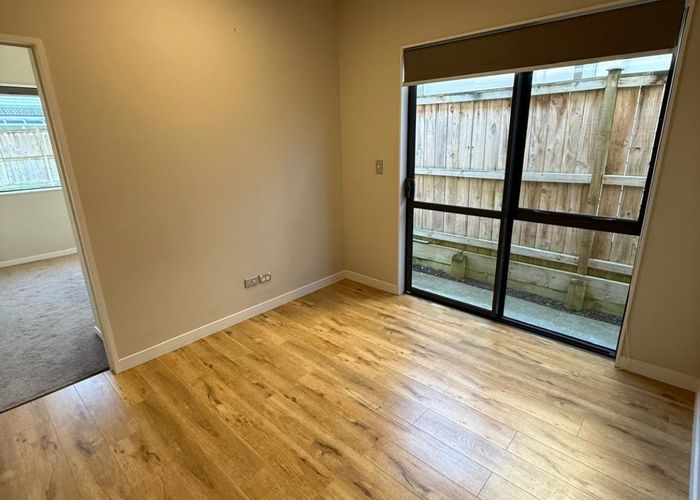  at 20 Tinaku, Flat Bush, Manukau City, Auckland