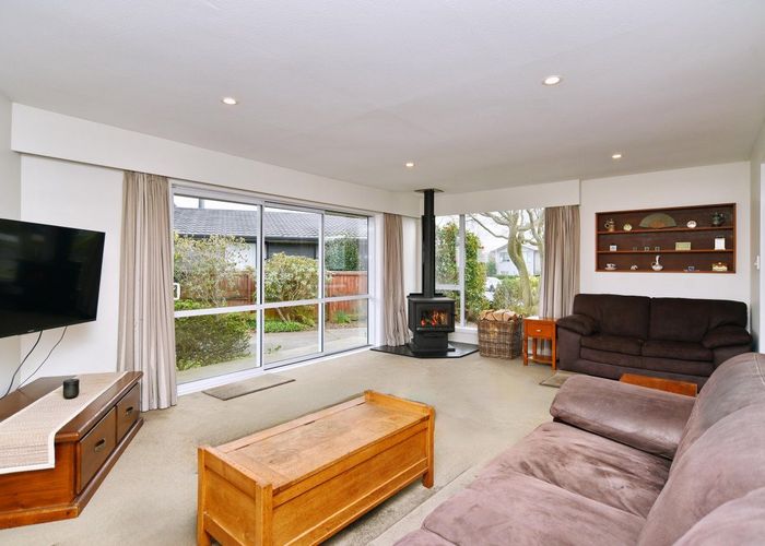  at 177 Maidstone Road, Avonhead, Christchurch City, Canterbury