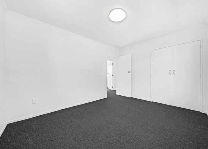  at 31 Leo Street, Glen Eden, Waitakere City, Auckland